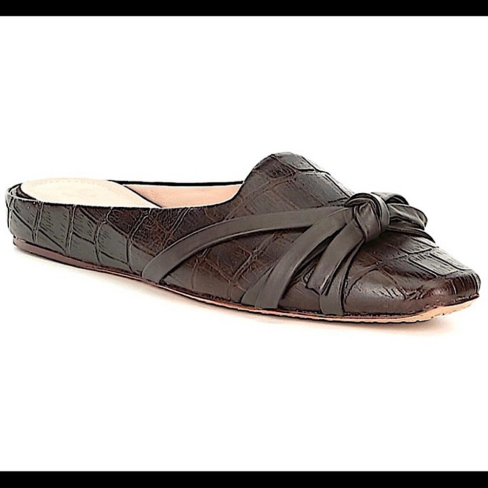 FLAT LEATHER MULES Sz 9